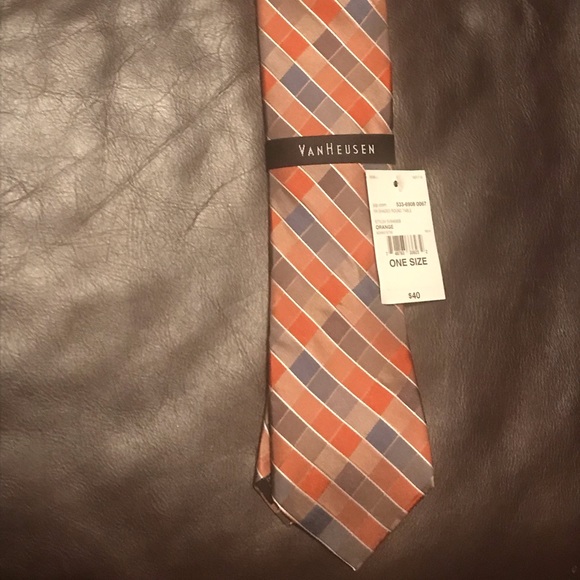 Van Heusen Other - Van Heusen Tie